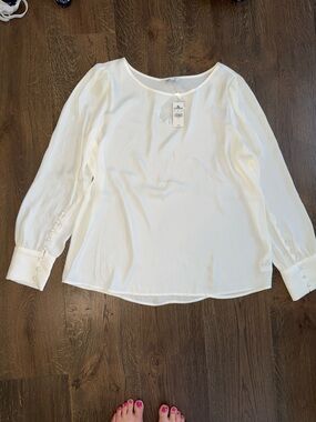Express White Long-Sleeve Crewneck Blouse